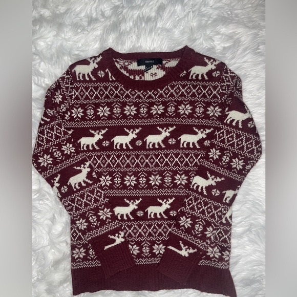 Forever 21 maroon and white medium Christmas themed sweater - Picture 1 of 3
